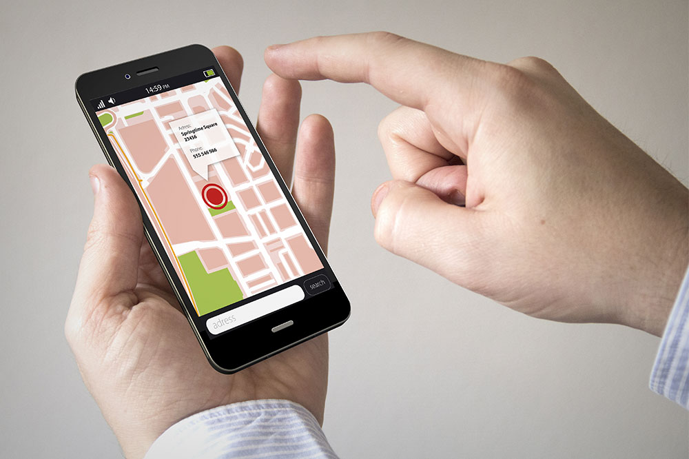 4 popular cell phone tracking apps