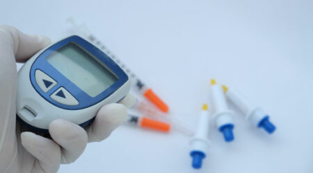 6 things to consider when buying a blood glucose meter