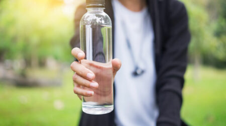 Bottled water – Costs and tips to choose the right one